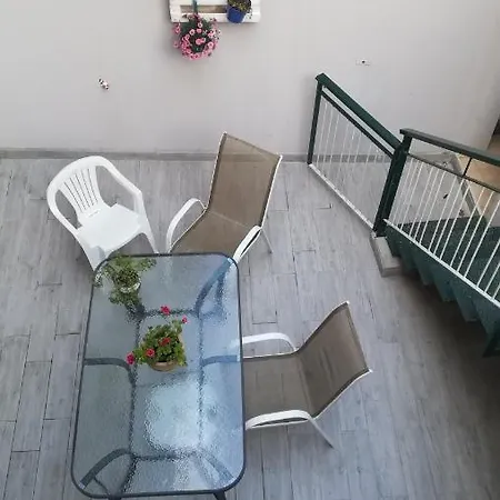 Miriamare Apartman *