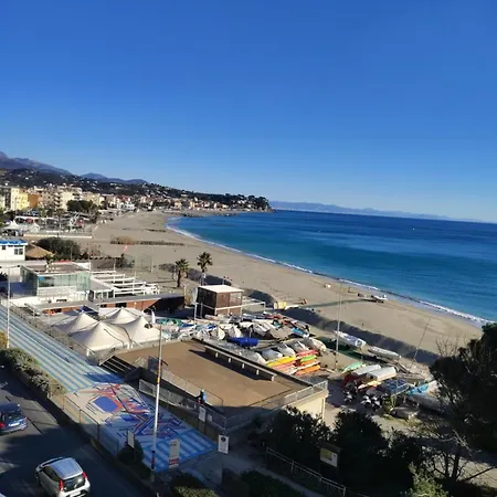 Miriamare Apartamento