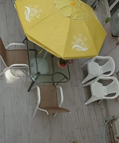 Miriamare Διαμέρισμα *